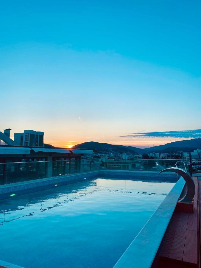 Hotel Evropa Ulcinj Exterior photo
