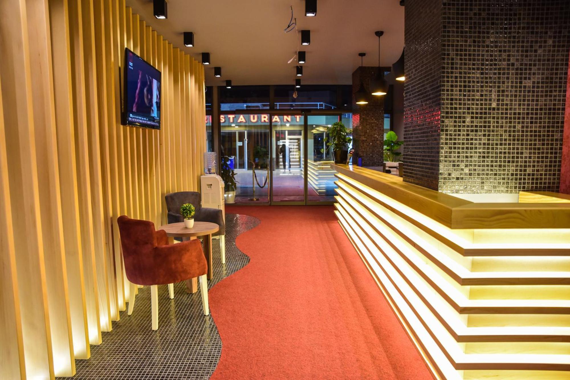 Hotel Evropa Ulcinj Exterior photo