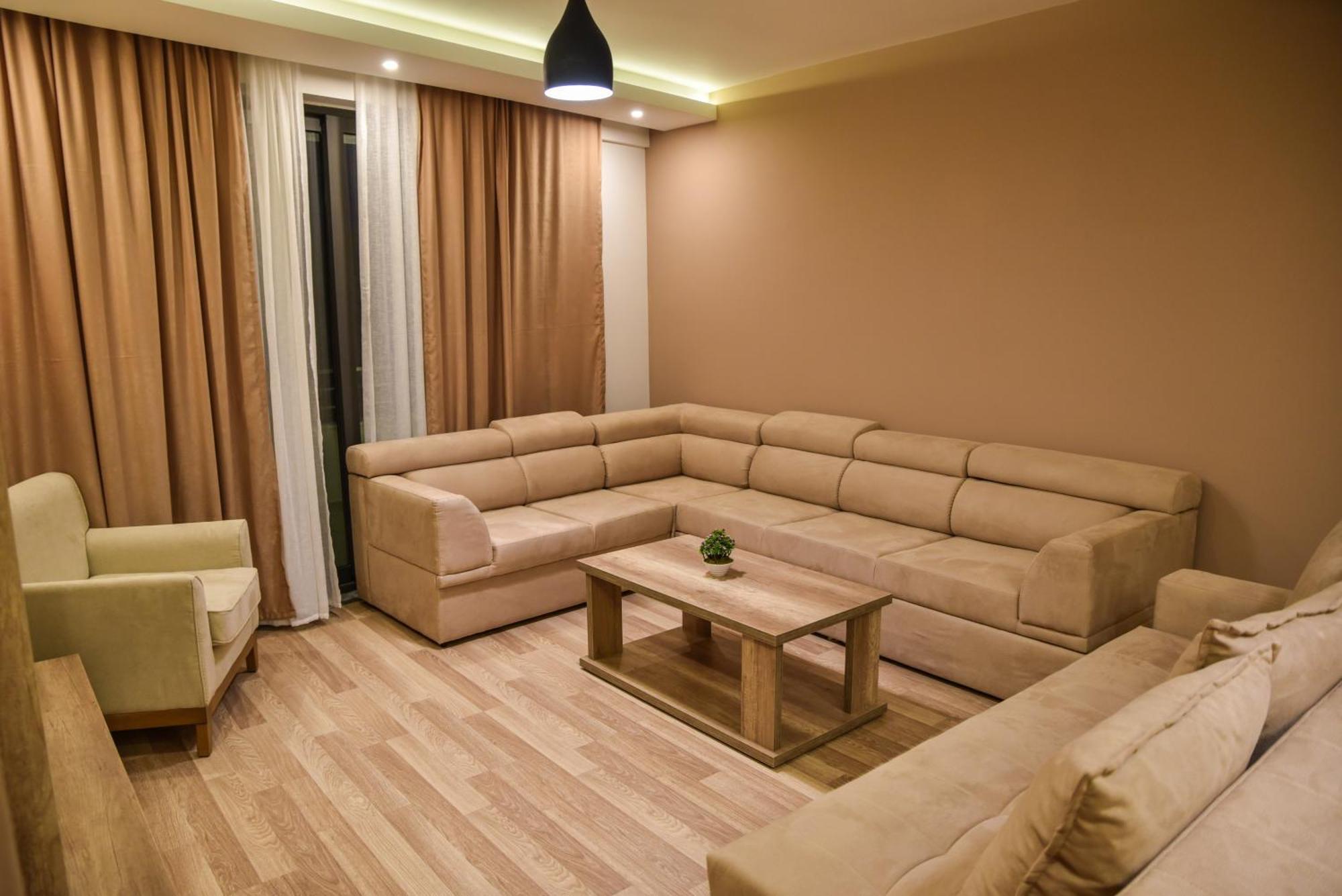 Hotel Evropa Ulcinj Exterior photo
